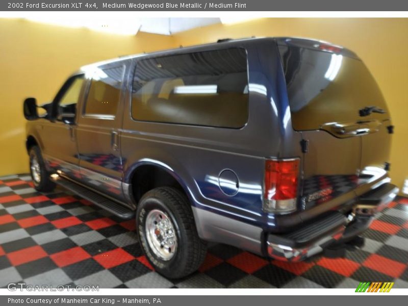Medium Wedgewood Blue Metallic / Medium Flint 2002 Ford Excursion XLT 4x4