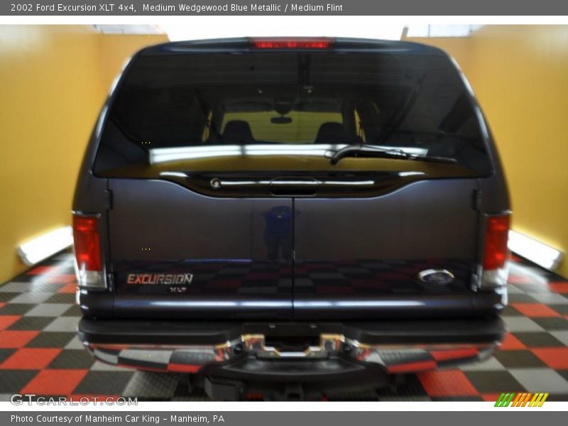 Medium Wedgewood Blue Metallic / Medium Flint 2002 Ford Excursion XLT 4x4