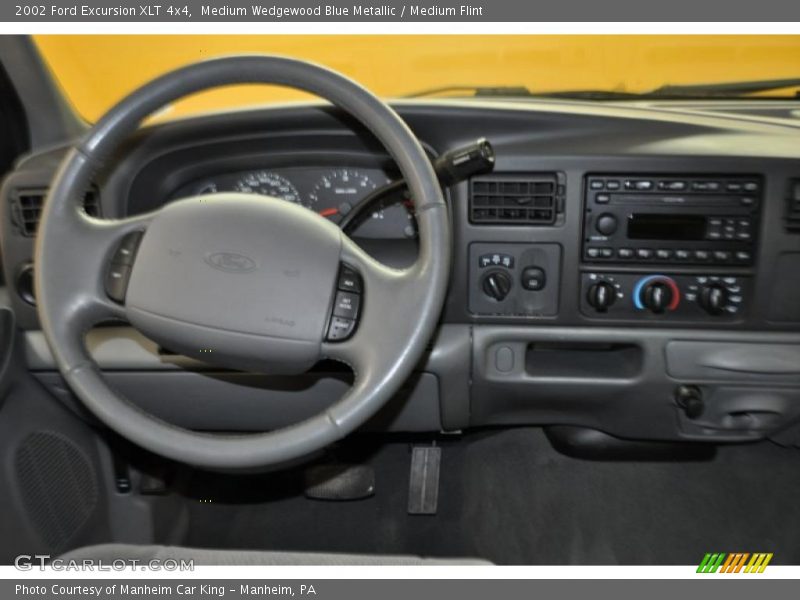 Medium Wedgewood Blue Metallic / Medium Flint 2002 Ford Excursion XLT 4x4