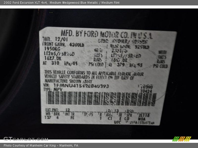 Medium Wedgewood Blue Metallic / Medium Flint 2002 Ford Excursion XLT 4x4
