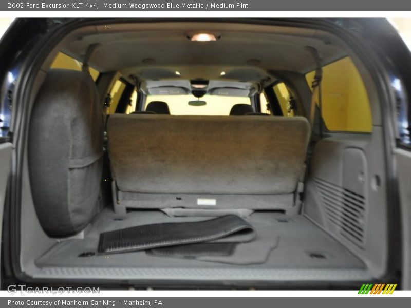 Medium Wedgewood Blue Metallic / Medium Flint 2002 Ford Excursion XLT 4x4