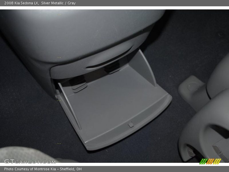 Silver Metallic / Gray 2008 Kia Sedona LX
