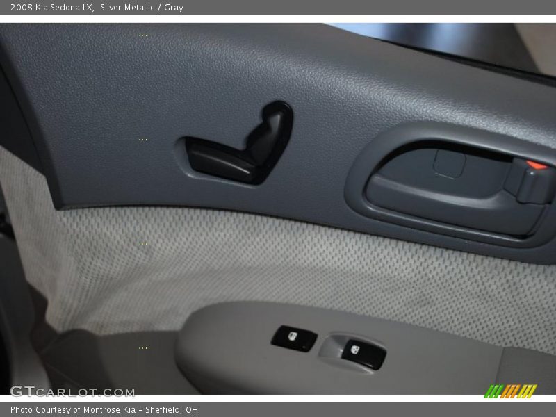Silver Metallic / Gray 2008 Kia Sedona LX