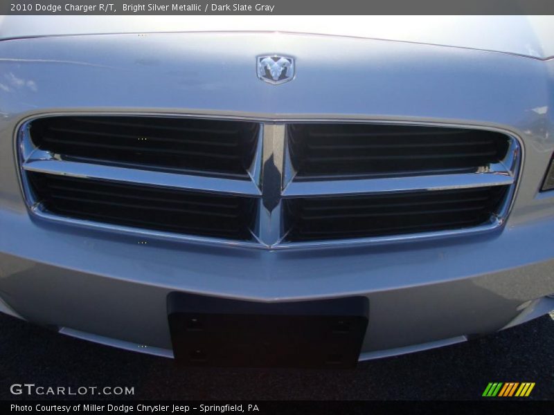 Bright Silver Metallic / Dark Slate Gray 2010 Dodge Charger R/T