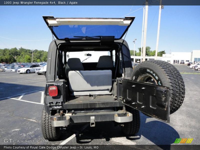 Black / Agate 1993 Jeep Wrangler Renegade 4x4