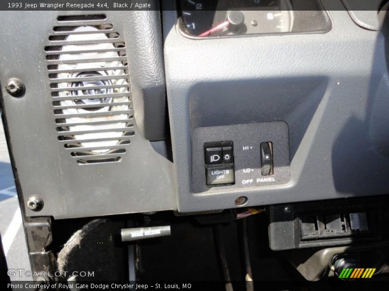 Black / Agate 1993 Jeep Wrangler Renegade 4x4