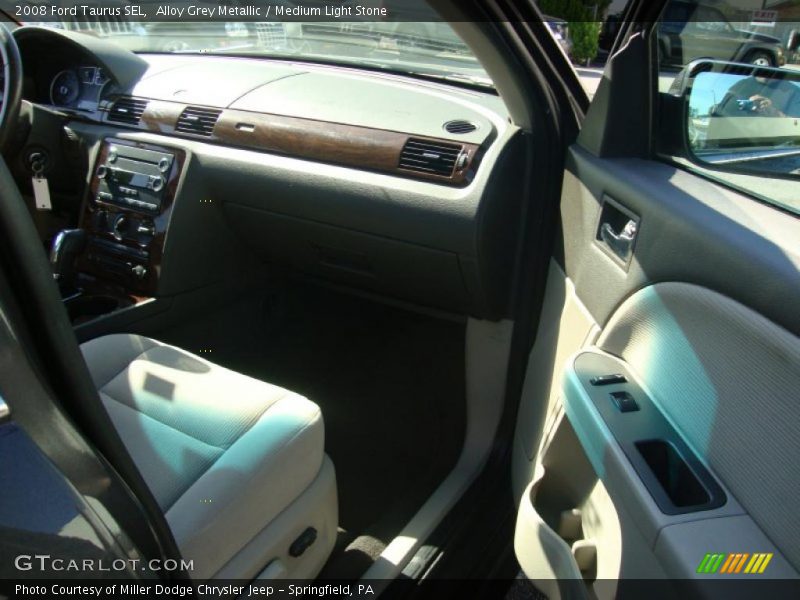 Alloy Grey Metallic / Medium Light Stone 2008 Ford Taurus SEL