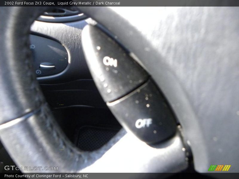 Liquid Grey Metallic / Dark Charcoal 2002 Ford Focus ZX3 Coupe