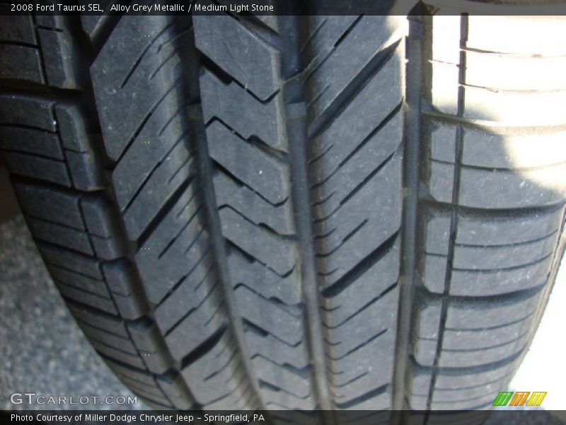 Alloy Grey Metallic / Medium Light Stone 2008 Ford Taurus SEL