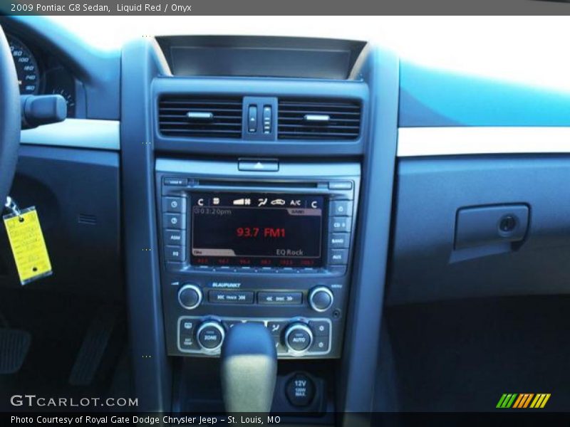 Liquid Red / Onyx 2009 Pontiac G8 Sedan