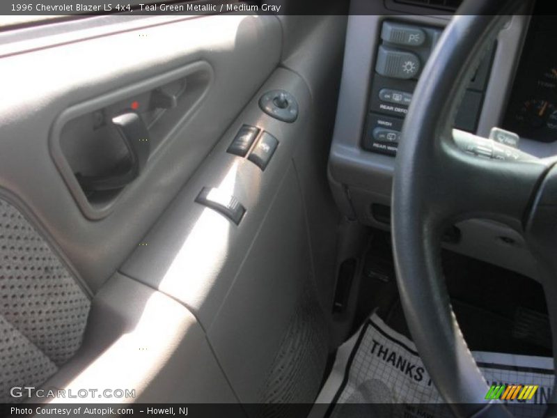 Teal Green Metallic / Medium Gray 1996 Chevrolet Blazer LS 4x4