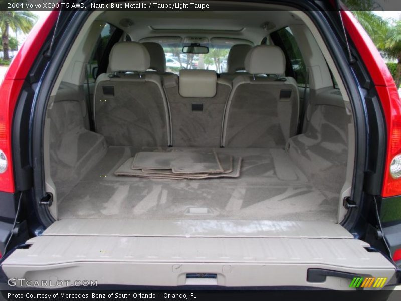 Nautic Blue Metallic / Taupe/Light Taupe 2004 Volvo XC90 T6 AWD