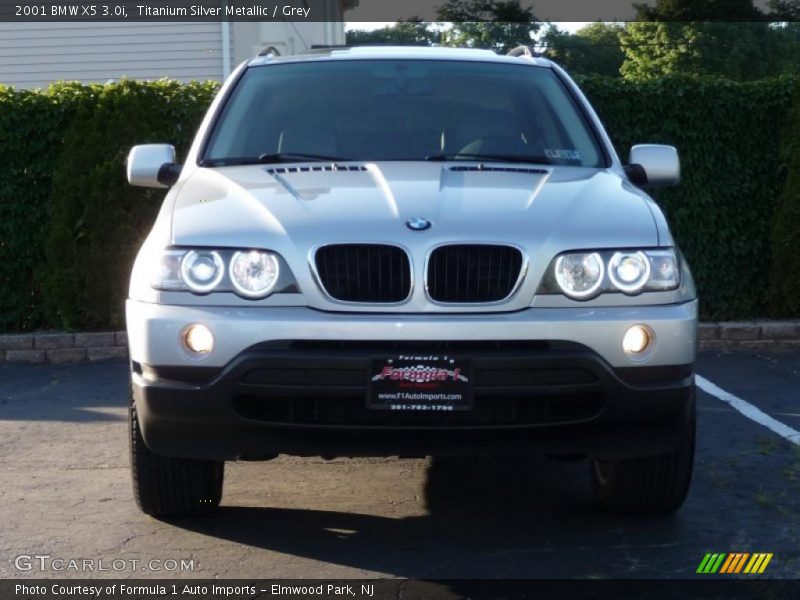 Titanium Silver Metallic / Grey 2001 BMW X5 3.0i