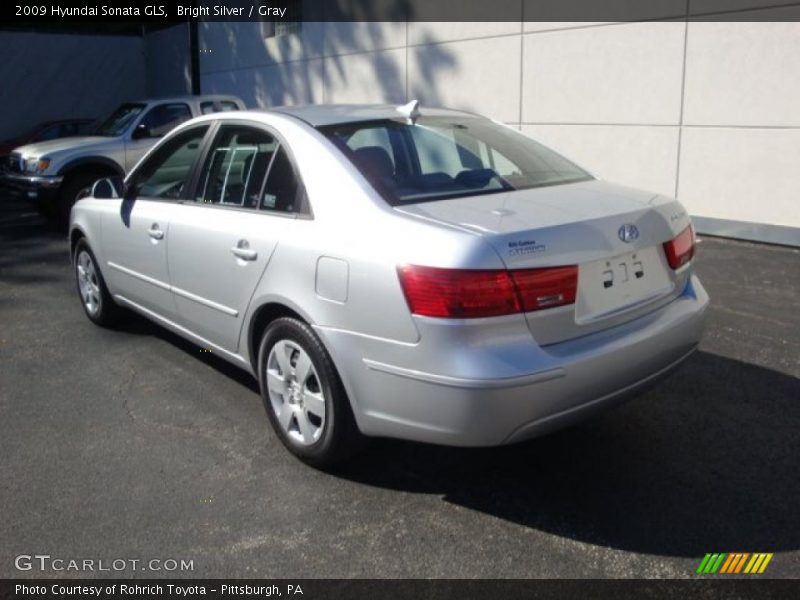 Bright Silver / Gray 2009 Hyundai Sonata GLS
