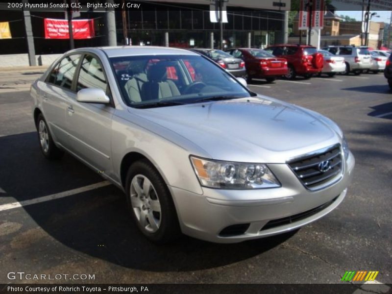 Bright Silver / Gray 2009 Hyundai Sonata GLS