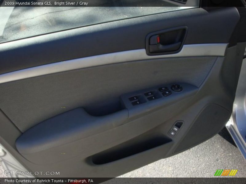 Bright Silver / Gray 2009 Hyundai Sonata GLS