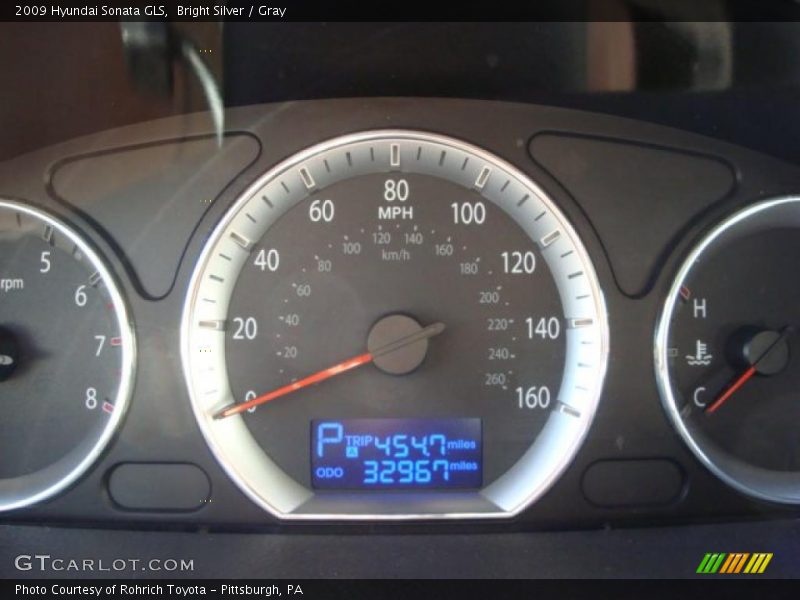 Bright Silver / Gray 2009 Hyundai Sonata GLS