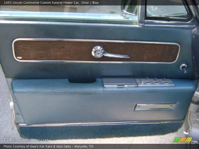Silver / Blue 1963 Lincoln Continental Custom Funeral Flower Car