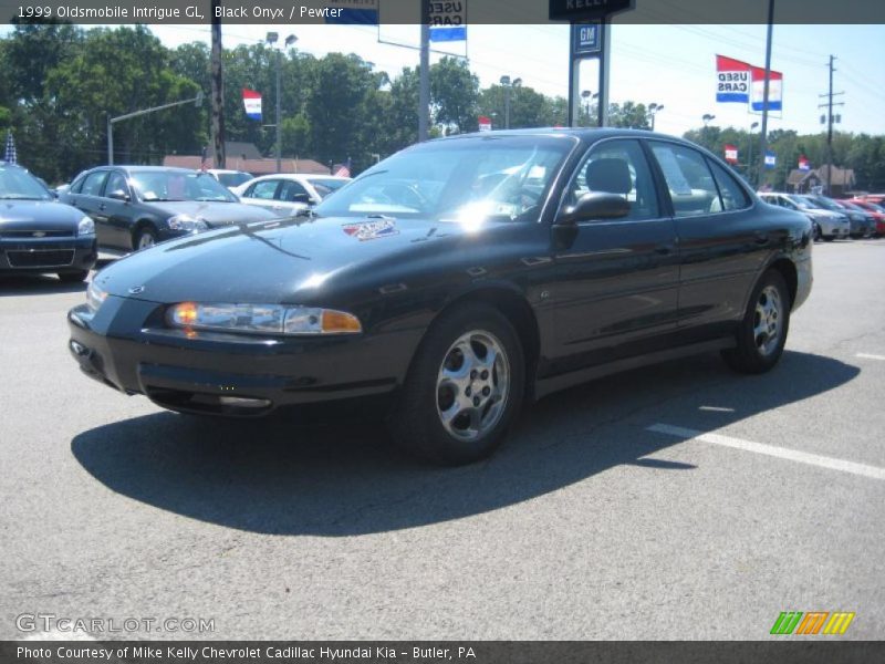 Black Onyx / Pewter 1999 Oldsmobile Intrigue GL