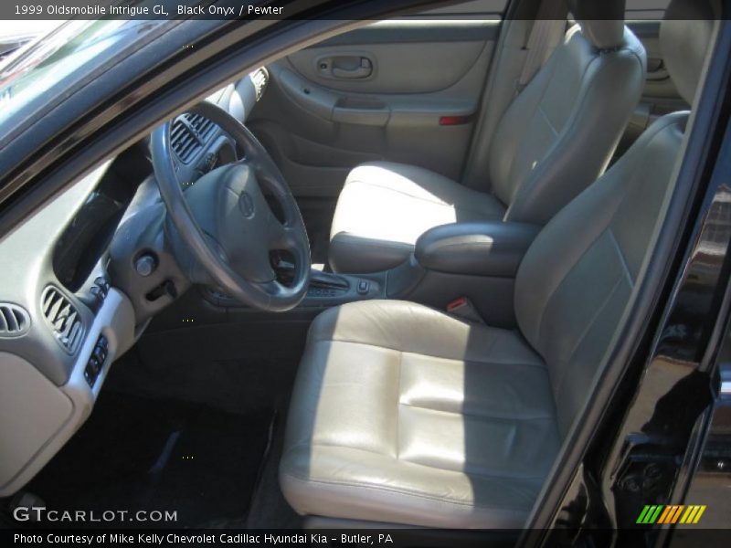 Black Onyx / Pewter 1999 Oldsmobile Intrigue GL