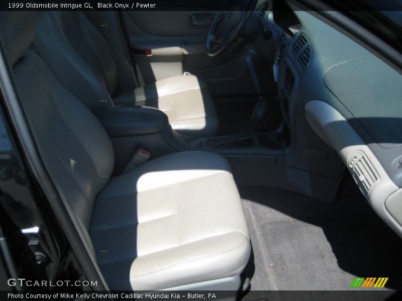 Black Onyx / Pewter 1999 Oldsmobile Intrigue GL