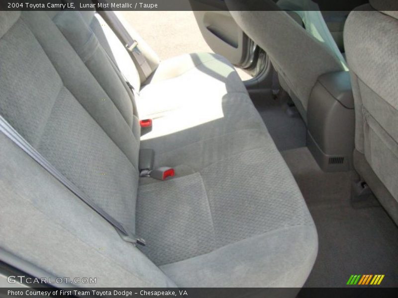 Lunar Mist Metallic / Taupe 2004 Toyota Camry LE