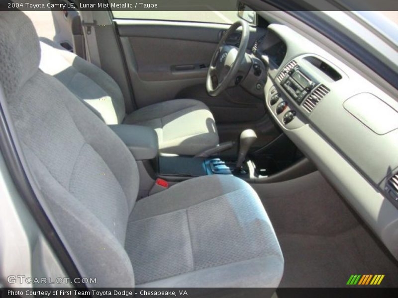 Lunar Mist Metallic / Taupe 2004 Toyota Camry LE