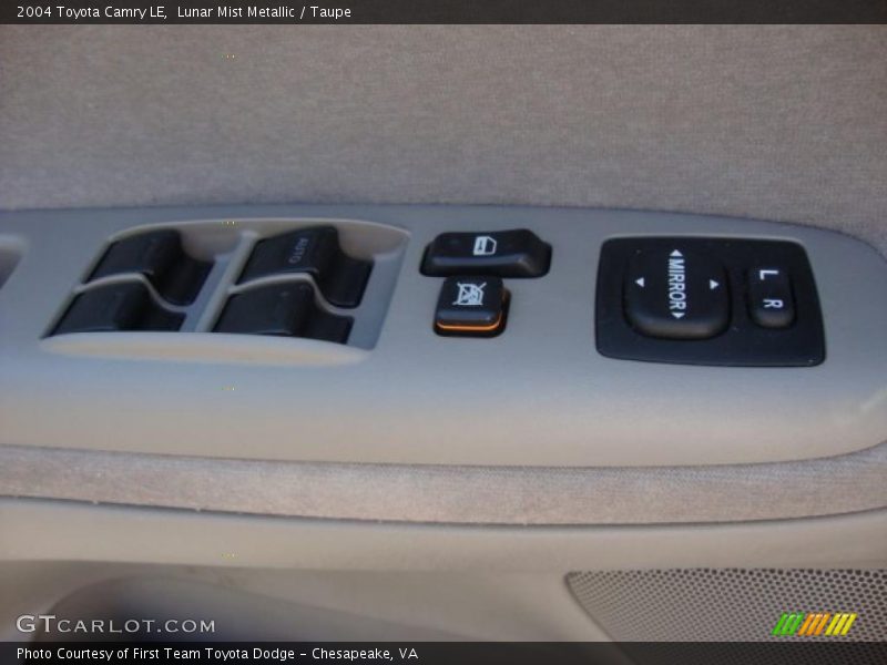 Lunar Mist Metallic / Taupe 2004 Toyota Camry LE