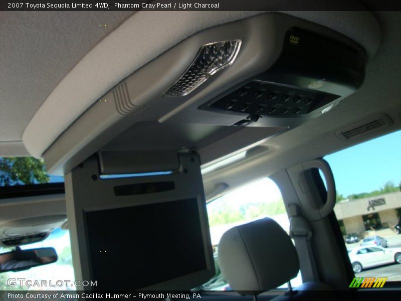 Phantom Gray Pearl / Light Charcoal 2007 Toyota Sequoia Limited 4WD