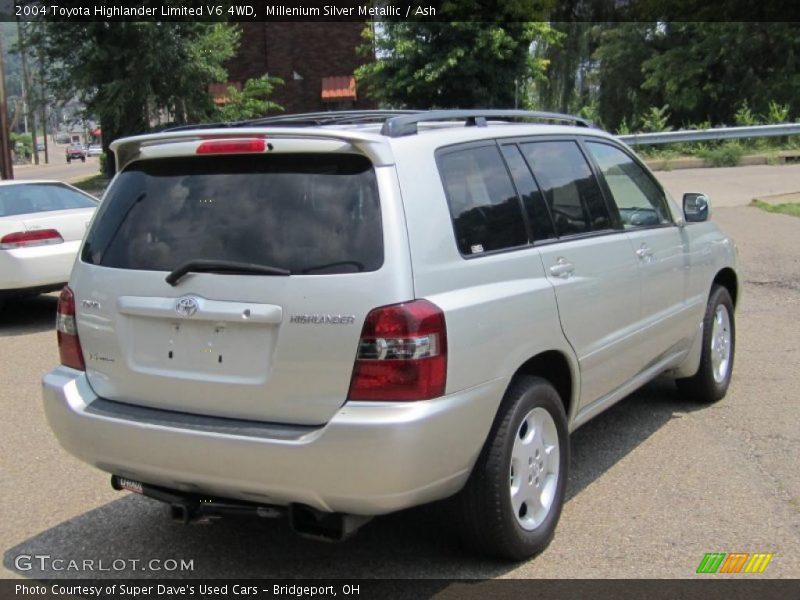 Millenium Silver Metallic / Ash 2004 Toyota Highlander Limited V6 4WD