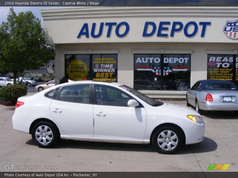 Captiva White / Beige 2009 Hyundai Elantra SE Sedan