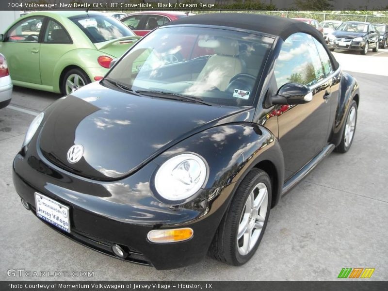 Black / Cream Beige 2004 Volkswagen New Beetle GLS 1.8T Convertible
