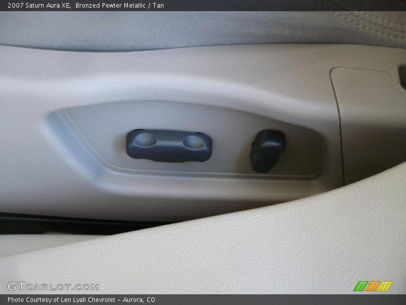 Bronzed Pewter Metallic / Tan 2007 Saturn Aura XE