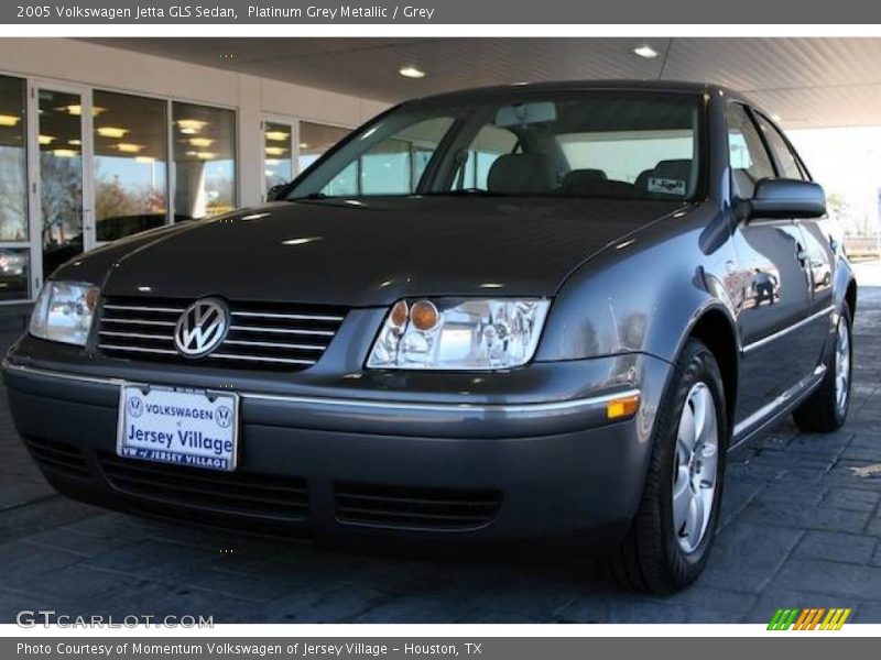 Platinum Grey Metallic / Grey 2005 Volkswagen Jetta GLS Sedan