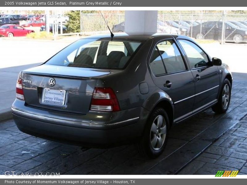 Platinum Grey Metallic / Grey 2005 Volkswagen Jetta GLS Sedan