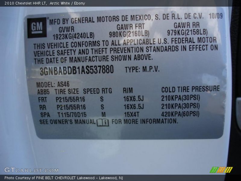 Arctic White / Ebony 2010 Chevrolet HHR LT