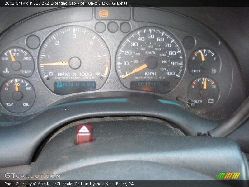 Onyx Black / Graphite 2002 Chevrolet S10 ZR2 Extended Cab 4x4