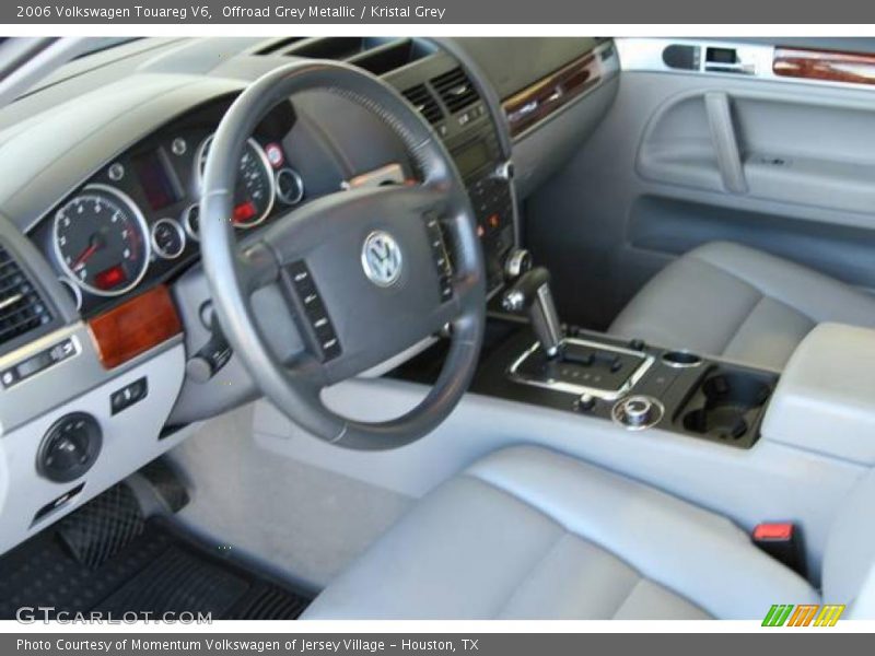 Offroad Grey Metallic / Kristal Grey 2006 Volkswagen Touareg V6
