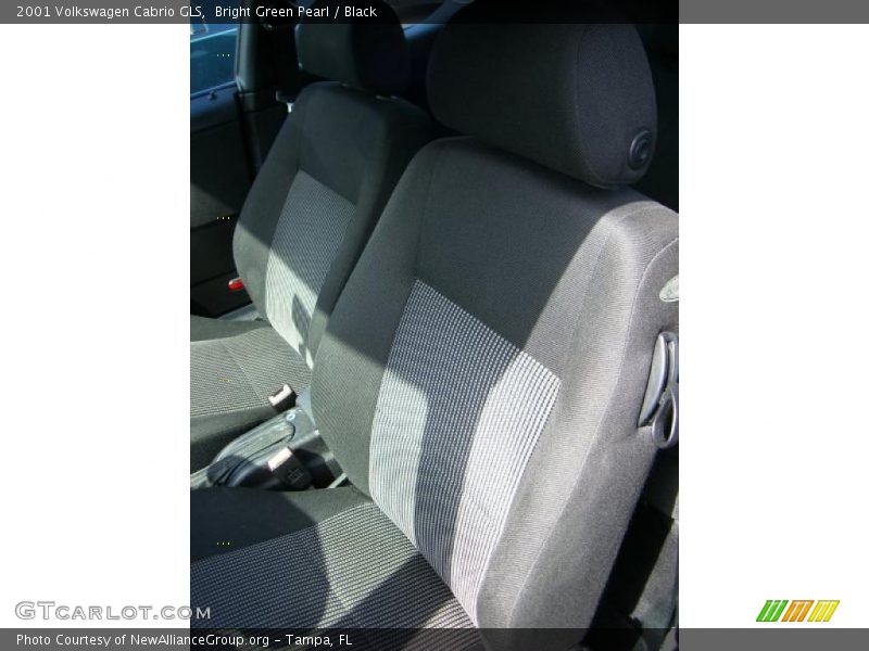 Bright Green Pearl / Black 2001 Volkswagen Cabrio GLS