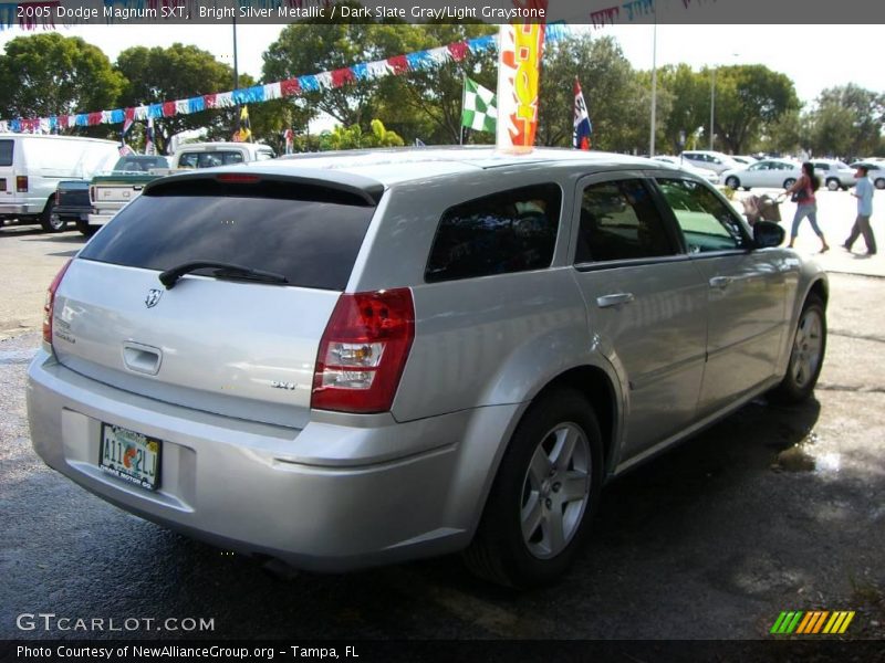 Bright Silver Metallic / Dark Slate Gray/Light Graystone 2005 Dodge Magnum SXT