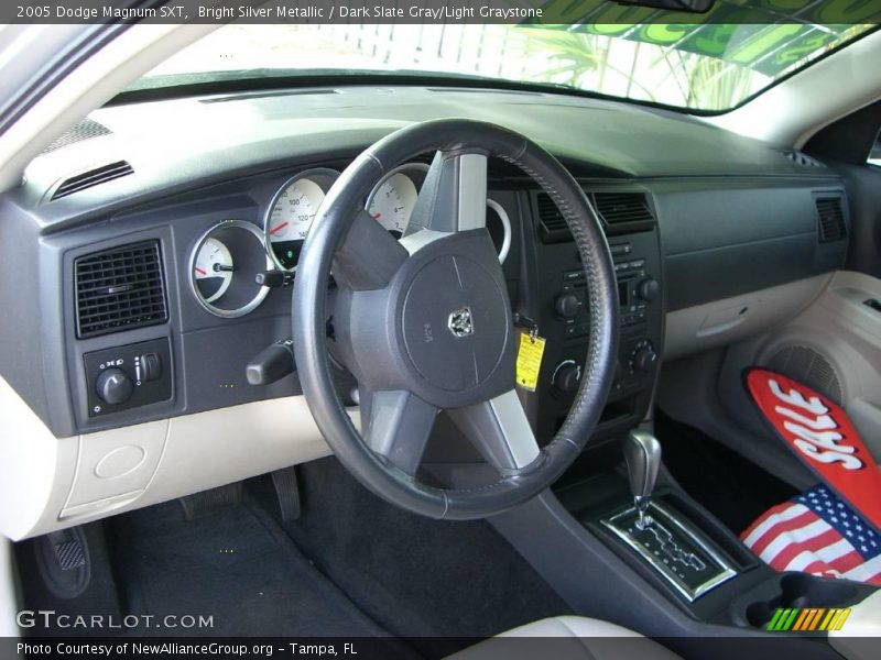 Bright Silver Metallic / Dark Slate Gray/Light Graystone 2005 Dodge Magnum SXT