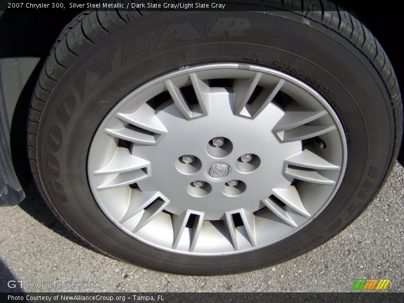 Silver Steel Metallic / Dark Slate Gray/Light Slate Gray 2007 Chrysler 300