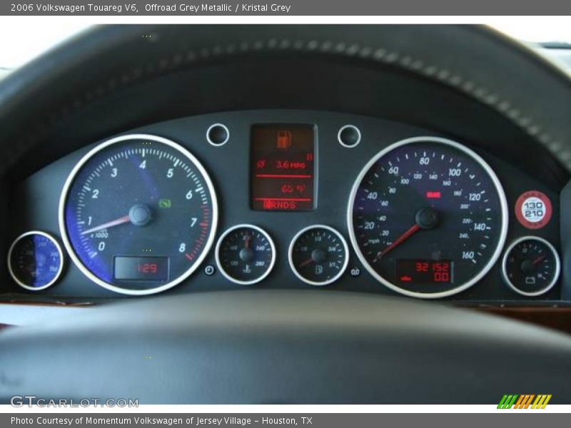 Offroad Grey Metallic / Kristal Grey 2006 Volkswagen Touareg V6