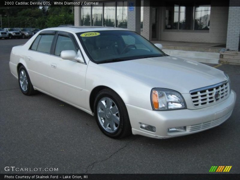 White Diamond / Oatmeal 2003 Cadillac DeVille DTS