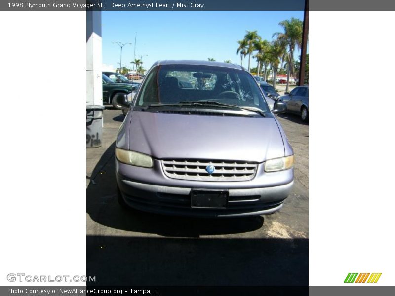 Deep Amethyst Pearl / Mist Gray 1998 Plymouth Grand Voyager SE