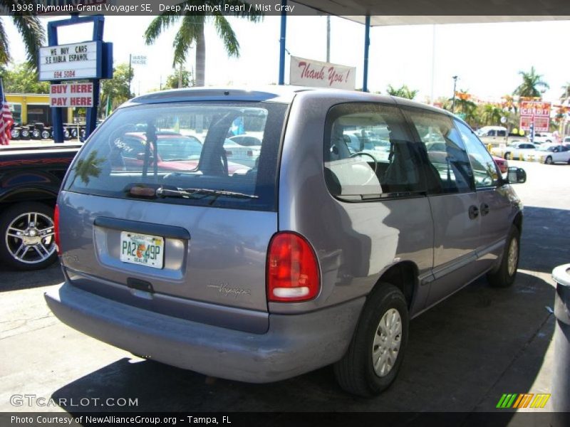 Deep Amethyst Pearl / Mist Gray 1998 Plymouth Grand Voyager SE