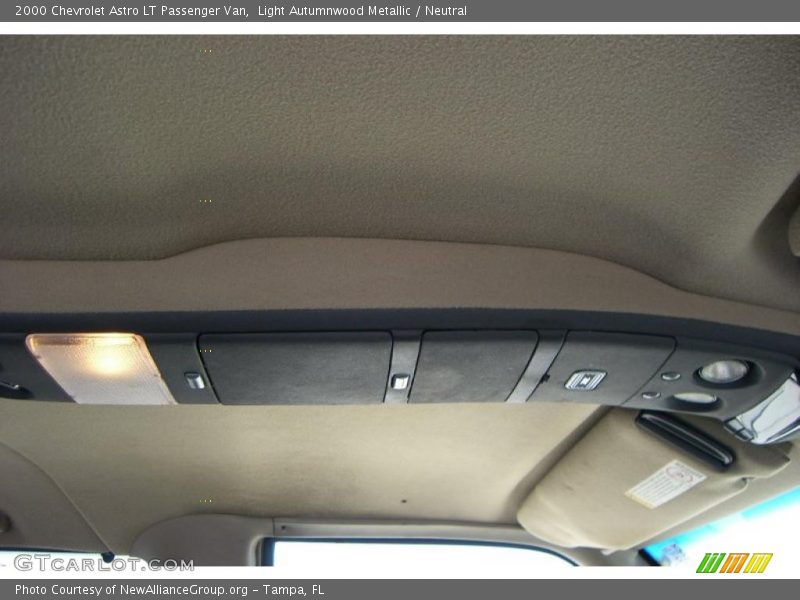 Light Autumnwood Metallic / Neutral 2000 Chevrolet Astro LT Passenger Van