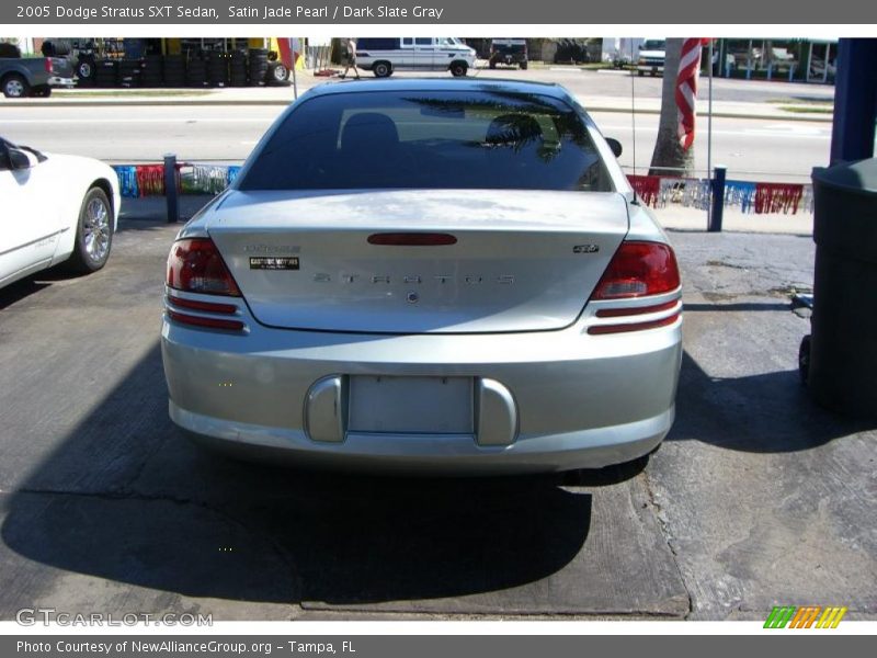 Satin Jade Pearl / Dark Slate Gray 2005 Dodge Stratus SXT Sedan