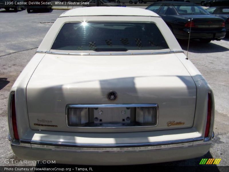 White / Neutral Shale 1996 Cadillac DeVille Sedan