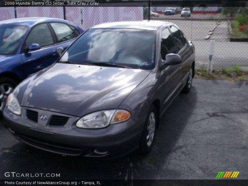 Slate Gray / Gray 2000 Hyundai Elantra GLS Sedan